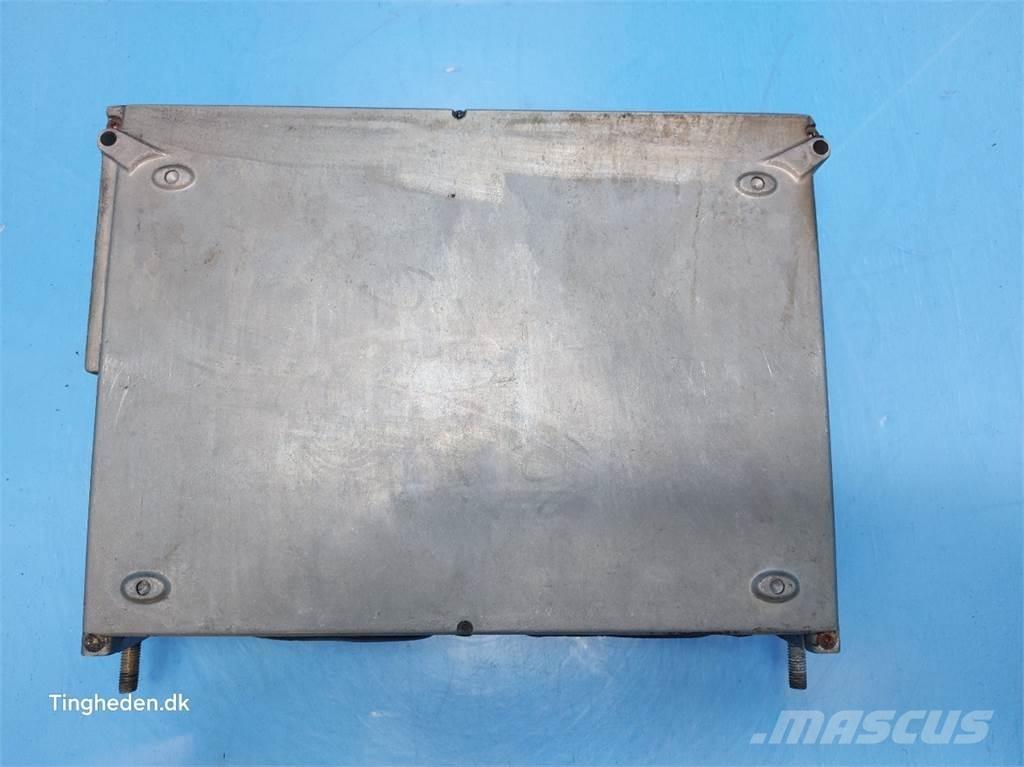 CASE 9120 일렉트로닉스