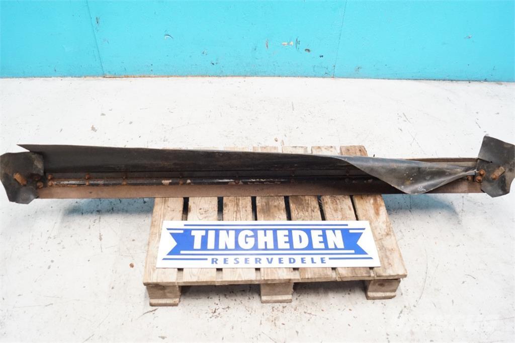 CASE 9230 모래(염화칼슘) 살포기