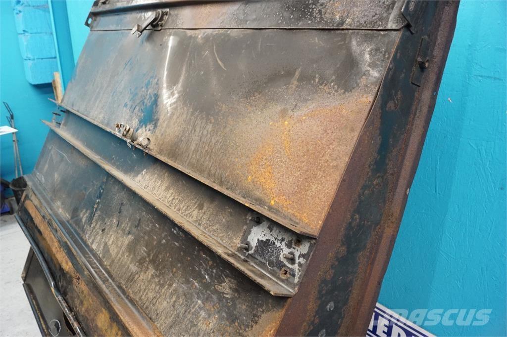 CASE 9230 모래(염화칼슘) 살포기