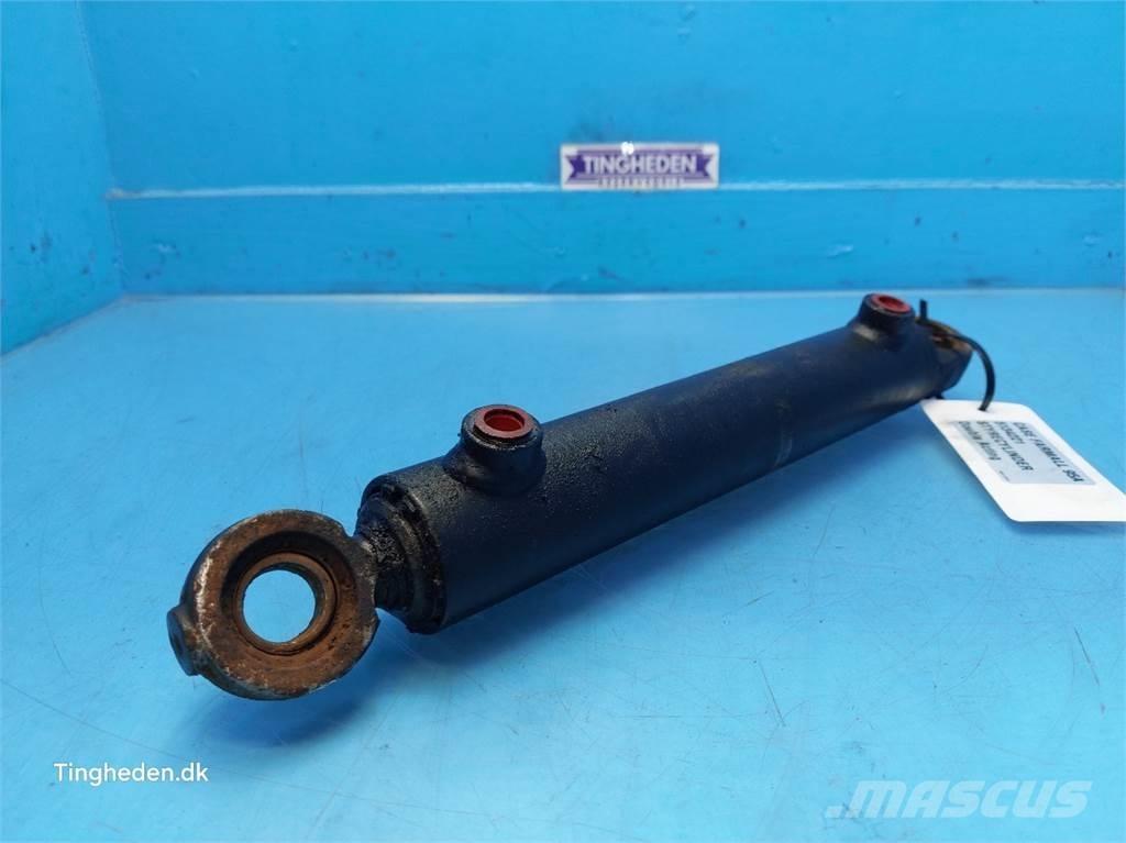 CASE Farmall 95A 유압식 기계