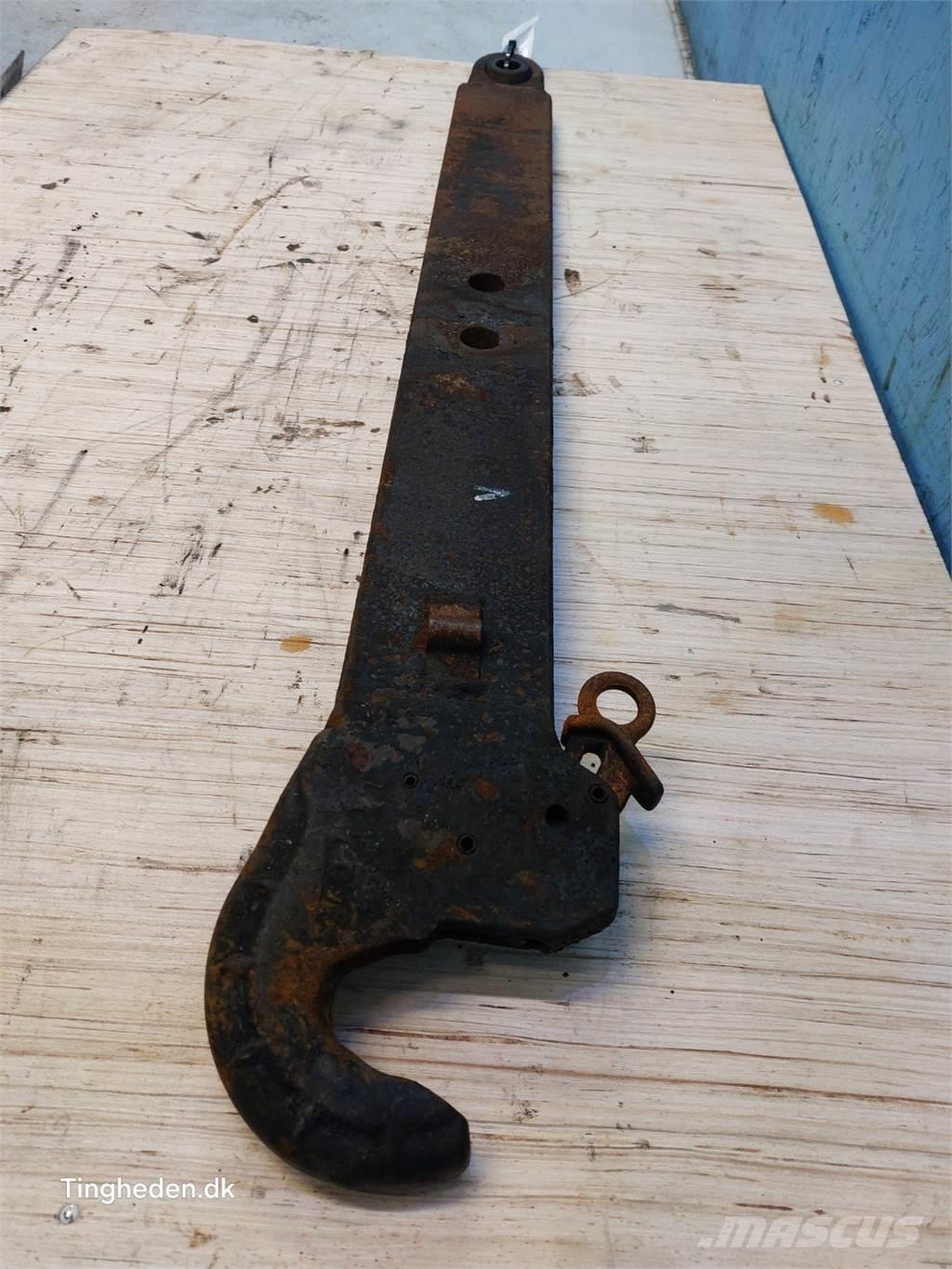 CASE Farmall 95A 기타 트랙터 부속품