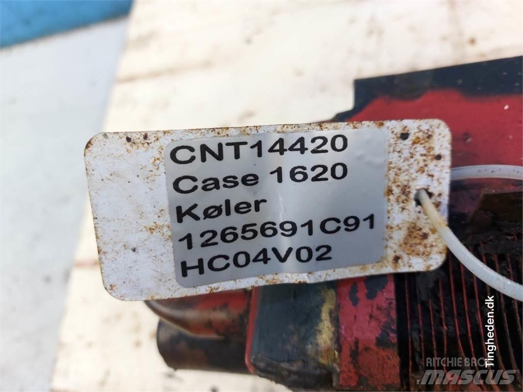Case IH 1620 라디에이터