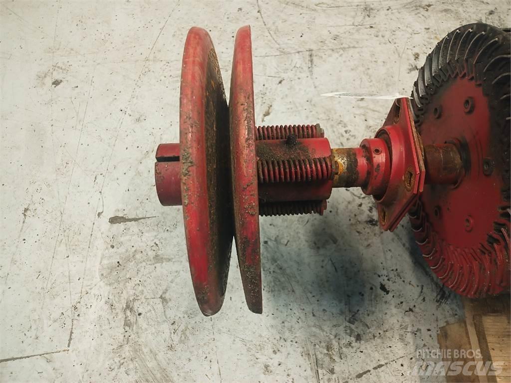 Case IH 2388 모래(염화칼슘) 살포기