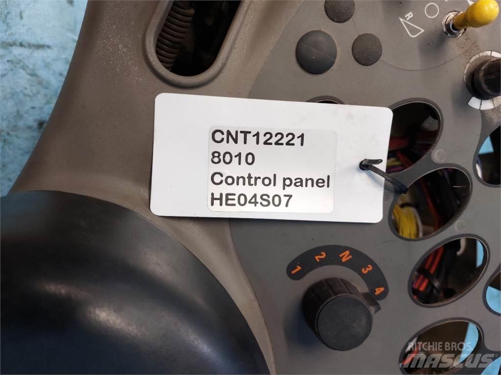 Case IH 8010 캐빈 및 인테리어