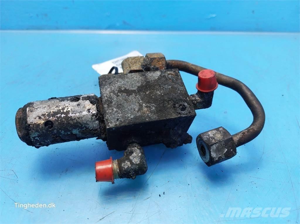 CASE Puma 185 유압식 기계