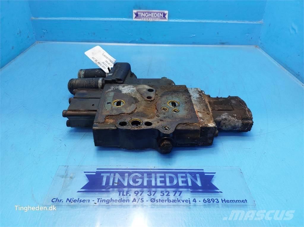 CASE Puma 185 유압식 기계