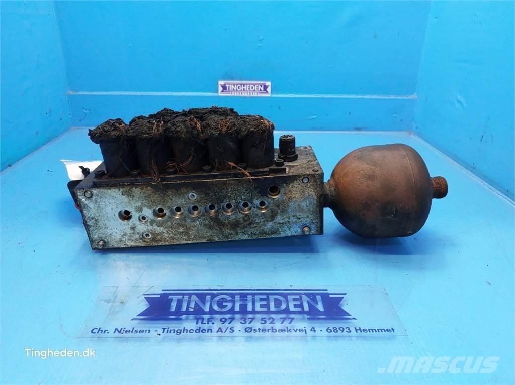 CASE Puma 185 유압식 기계