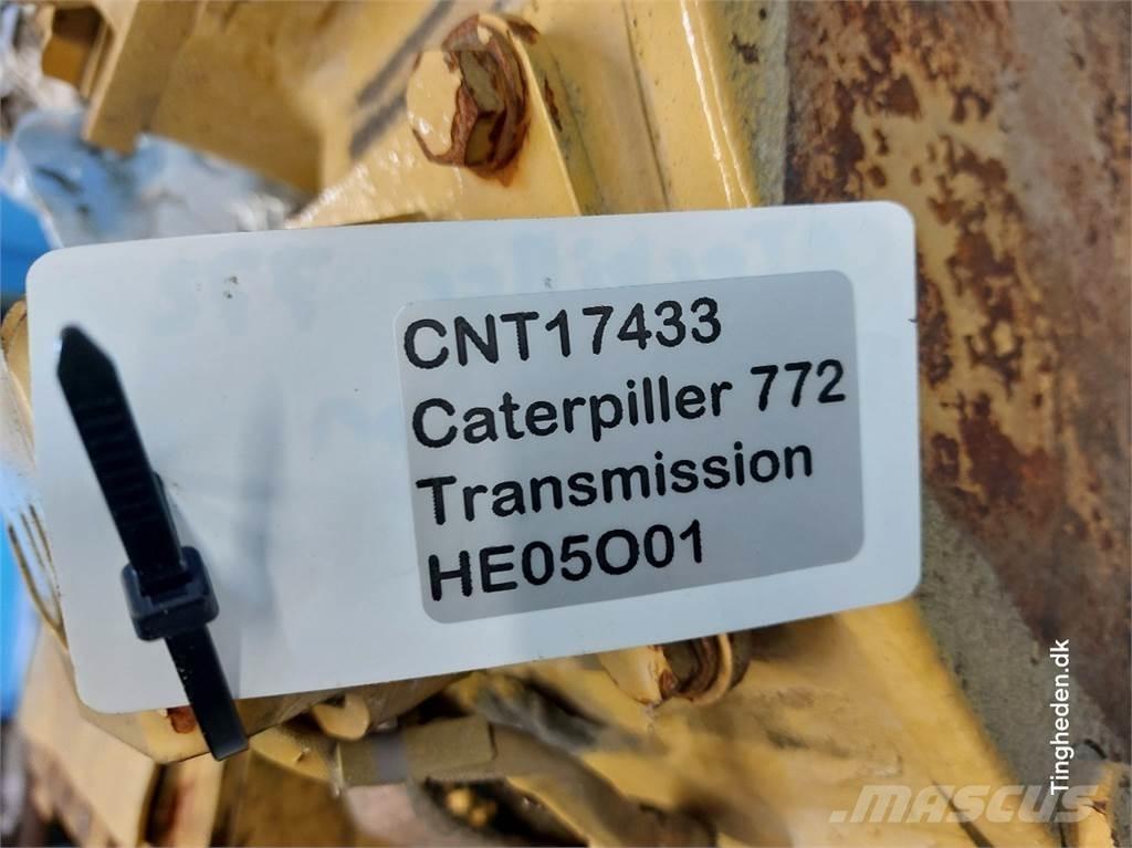 CAT 772 건설현장 덤프트럭