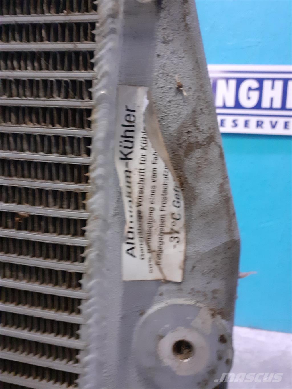 CLAAS Lexion 570 라디에이터