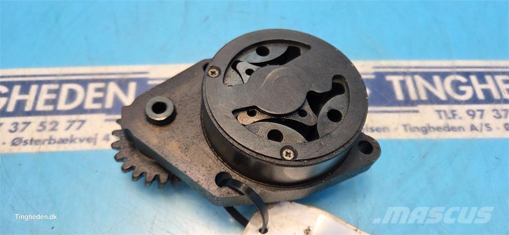 Cummins 6TA-830 엔진