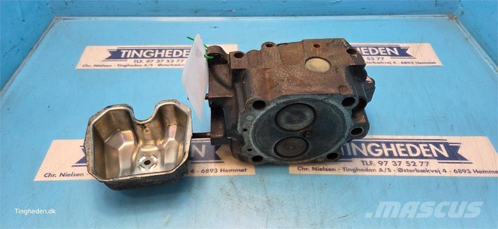 Deutz 1000.4WT2 엔진