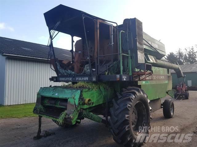 Deutz-Fahr M2680 콤바인 수확기