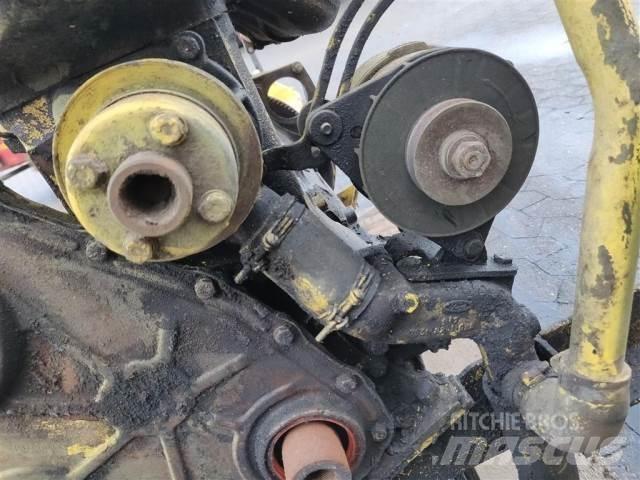 Ford 2715E 엔진