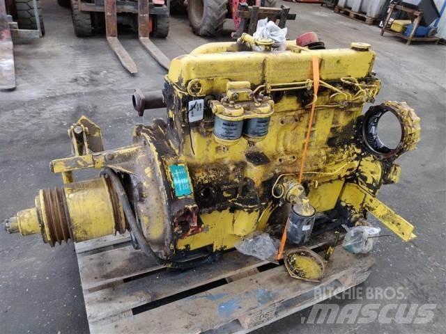 Ford 2725E 엔진