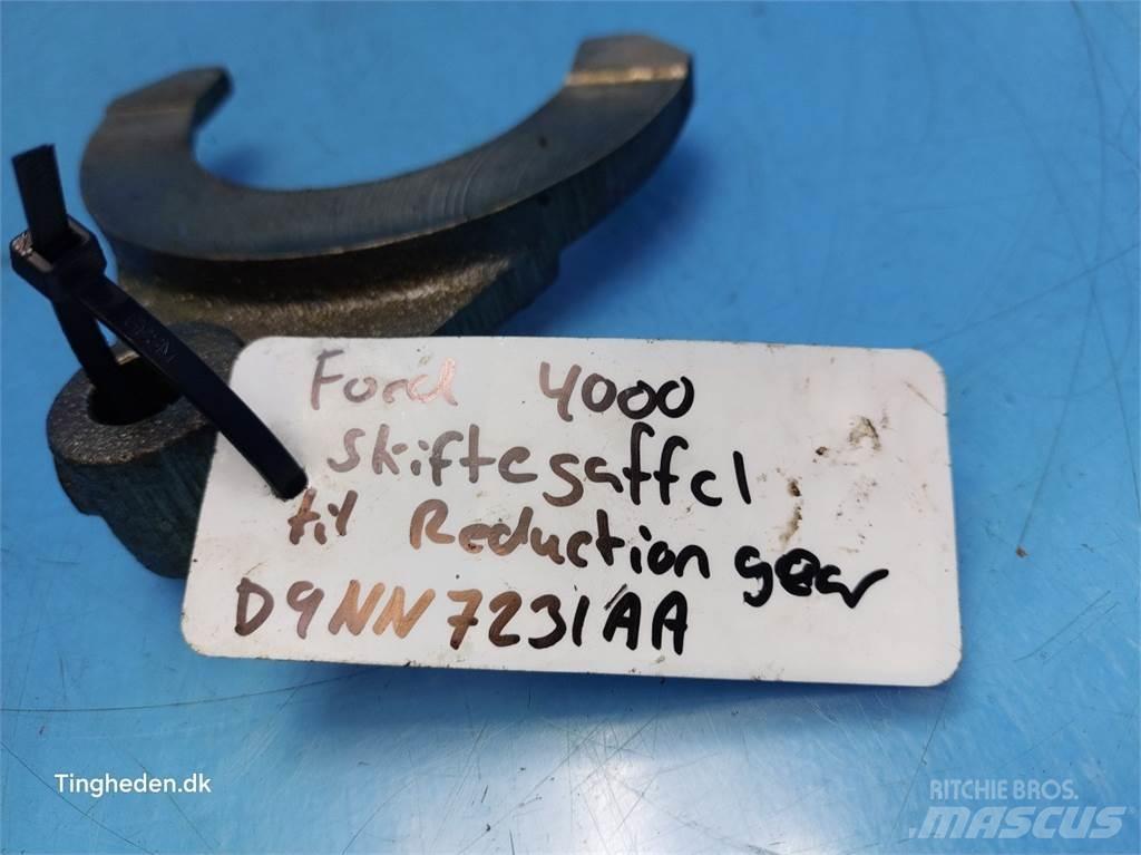 Ford 4000 트랜스미션