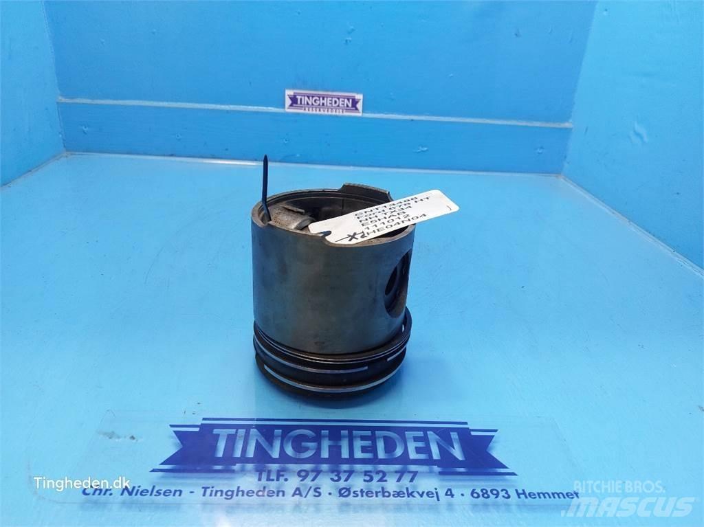 Ford 678 HT 엔진
