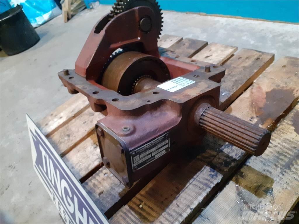 Ford 7710 트랜스미션