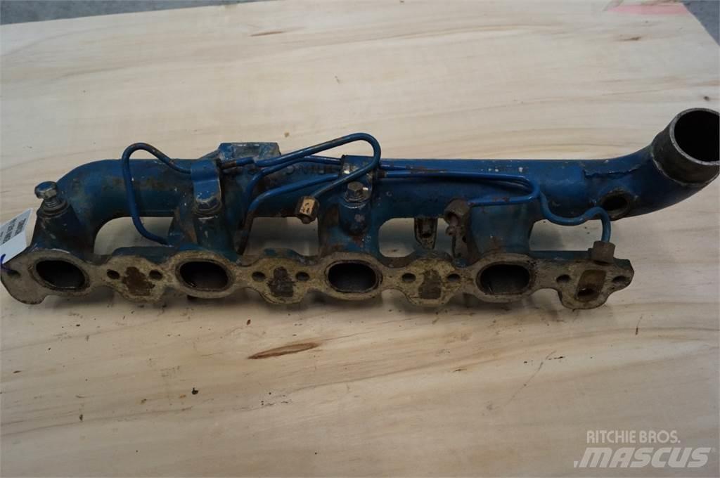 Ford 7710 엔진