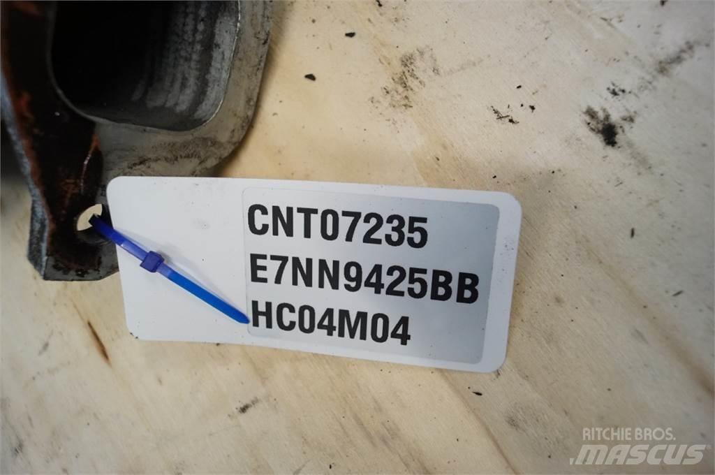Ford 7710 엔진