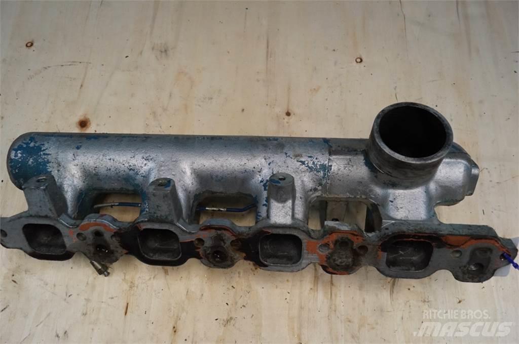 Ford 7710 엔진