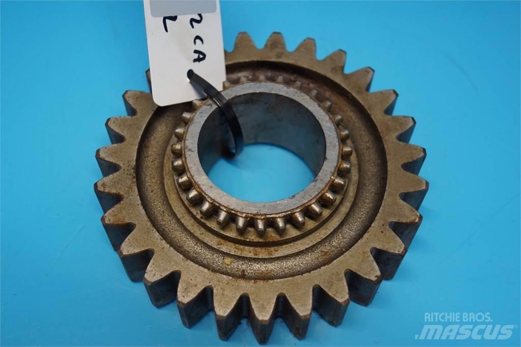 Ford 8210 트랜스미션