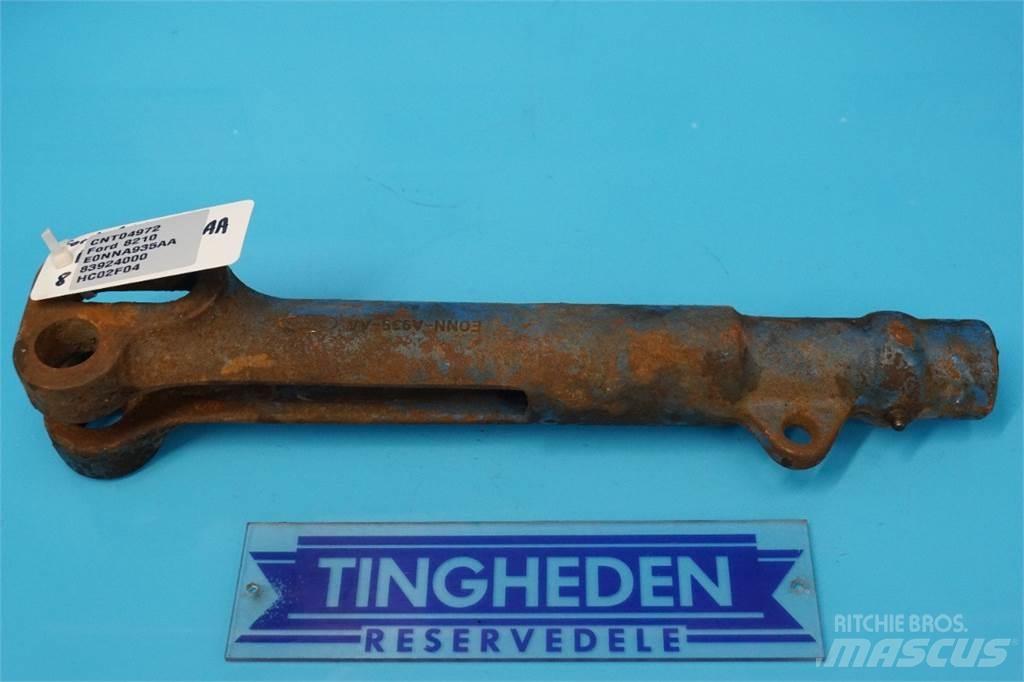 Ford 8210 기타 트랙터 부속품