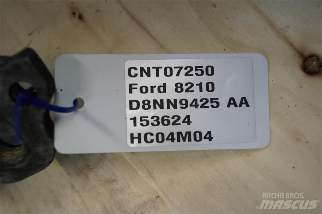 Ford 8210 엔진