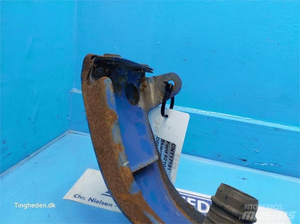 Ford 8210 기타 트랙터 부속품
