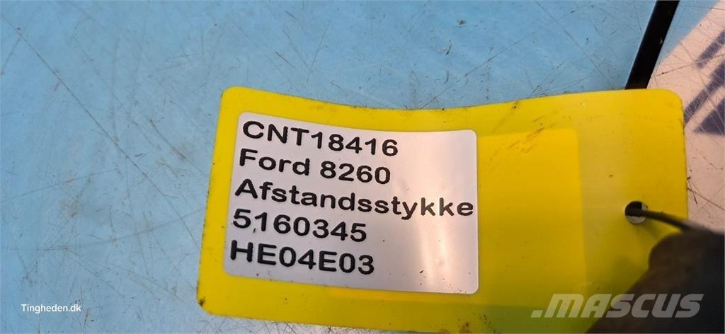 Ford 8260 트랜스미션