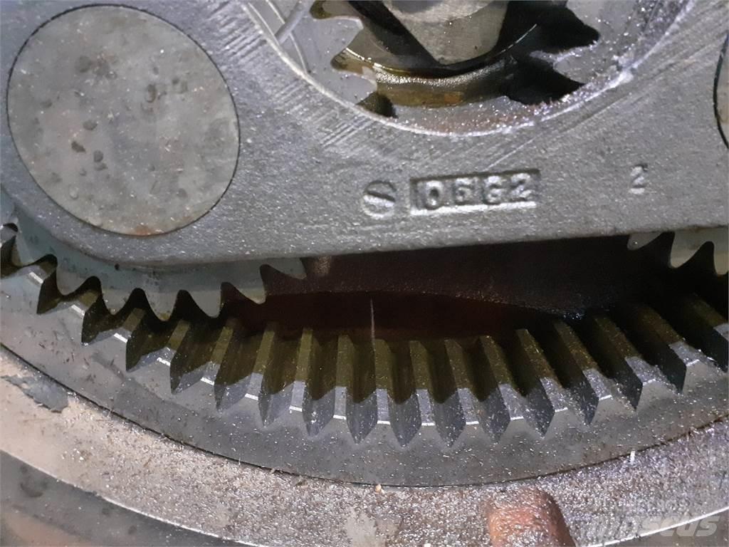 Ford 8630 기타 트랙터 부속품