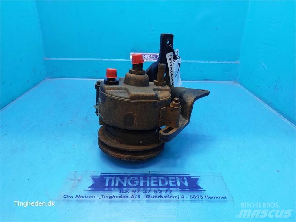 Ford TW15 라디에이터