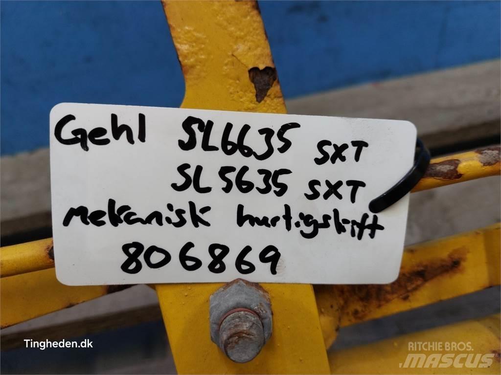 Gehl SL6635 퀵 커넥터