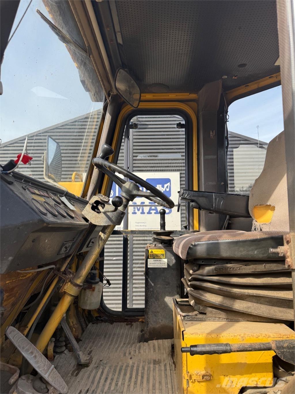 Hanomag 44D  휠로우더