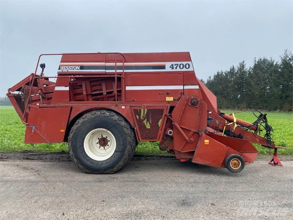 Hesston 4700 각형 곤포기