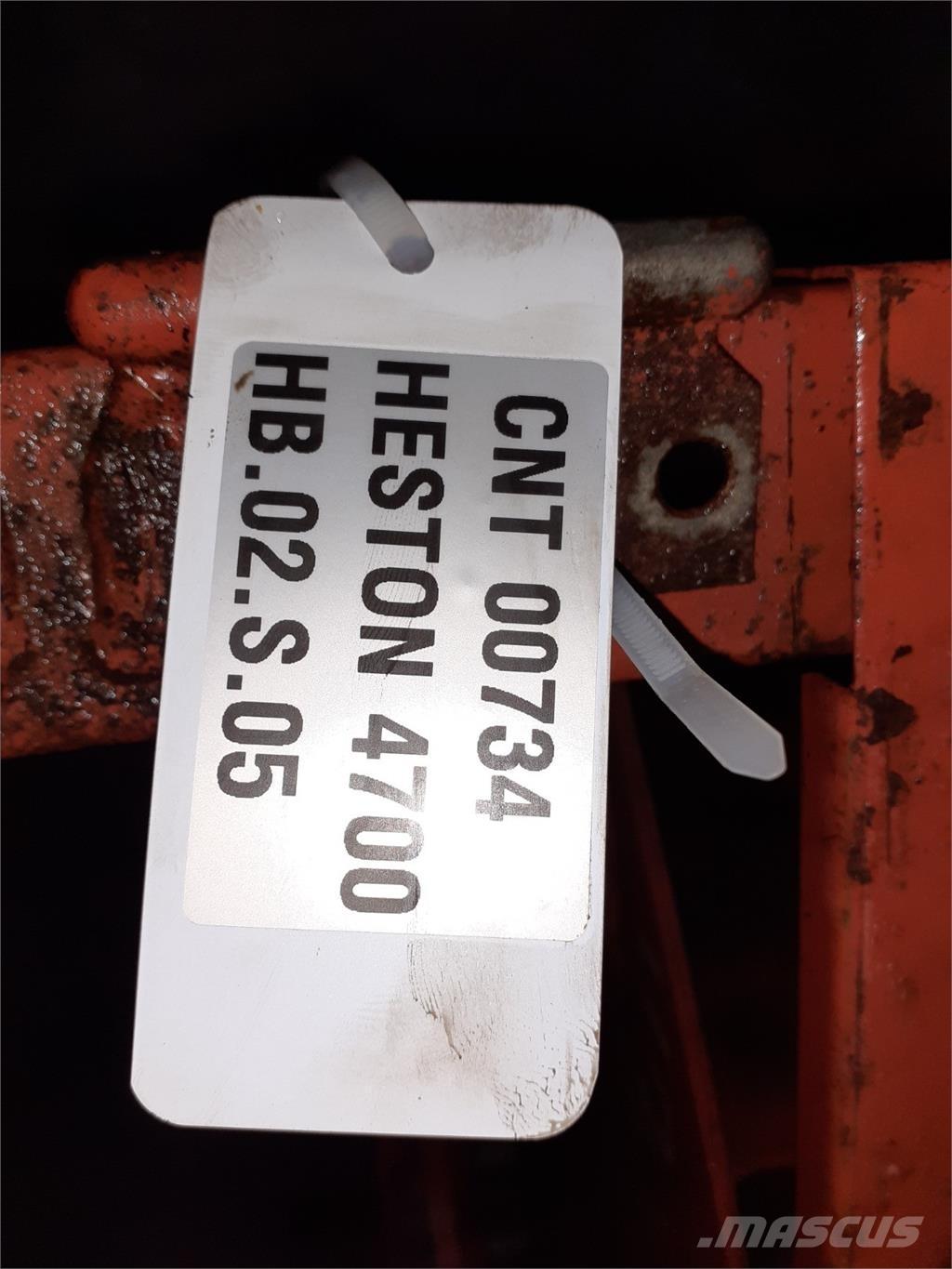 Hesston 4700 기타 목초 수확용 장비