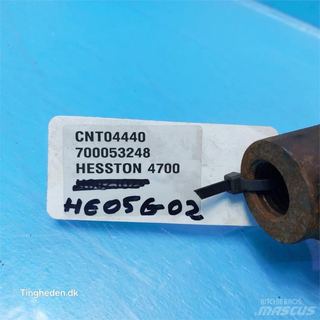 Hesston 4700 기타 목초 수확용 장비