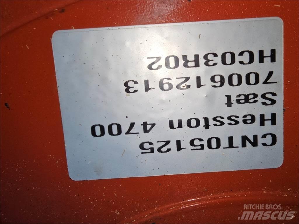 Hesston 4700 기타 목초 수확용 장비