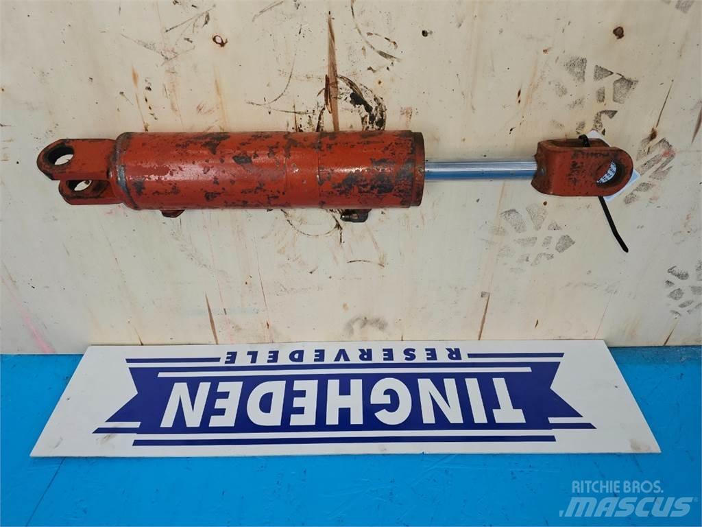 Hesston 4700 유압식 기계