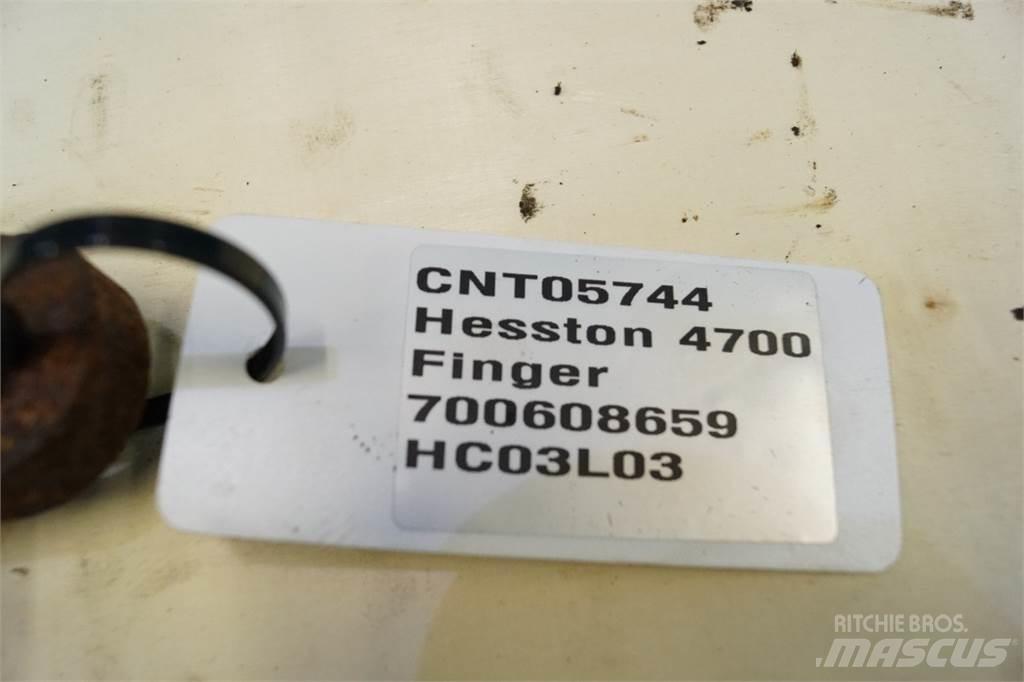 Hesston 4700 더미형 화물차