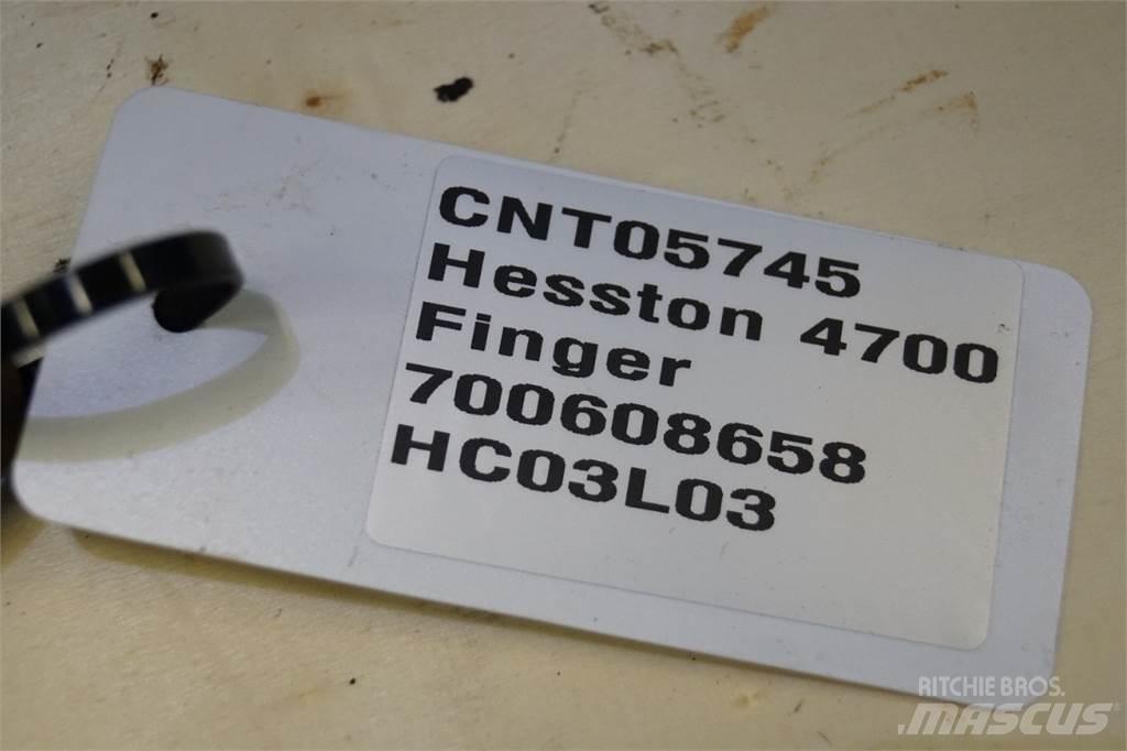 Hesston 4700 기타 목초 수확용 장비