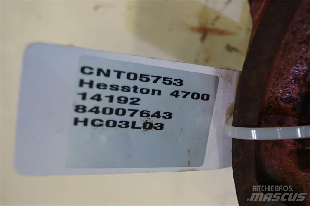 Hesston 4700 기타 목초 수확용 장비