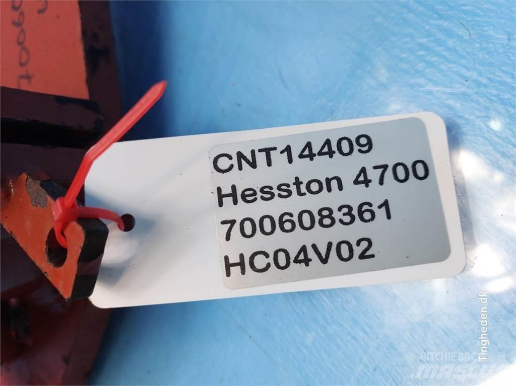 Hesston 4700 기타 목초 수확용 장비