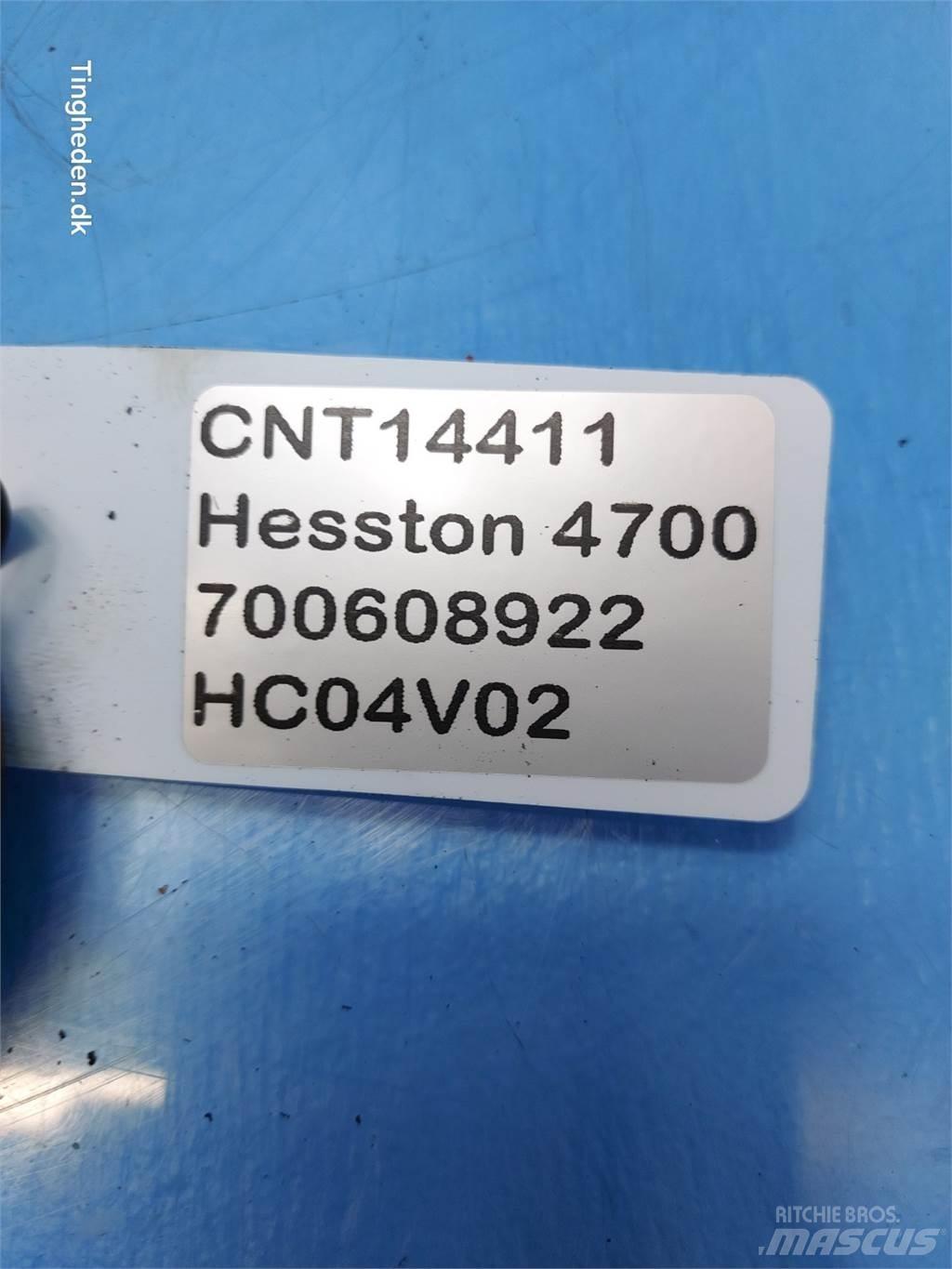 Hesston 4700 더미형 화물차