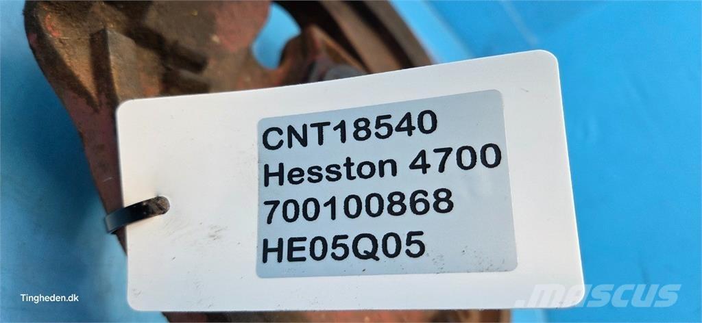Hesston 4700 기타 목초 수확용 장비