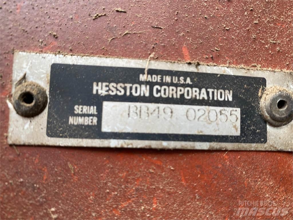 Hesston 4900 각형 곤포기