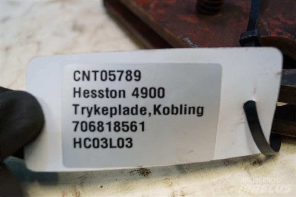 Hesston 4900 기타 목초 수확용 장비