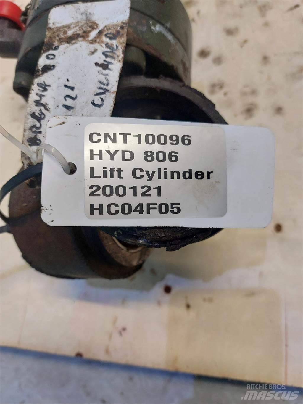 Hydrema 806 백호