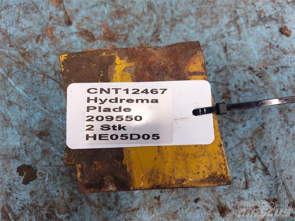 Hydrema 906 붐 및 디퍼