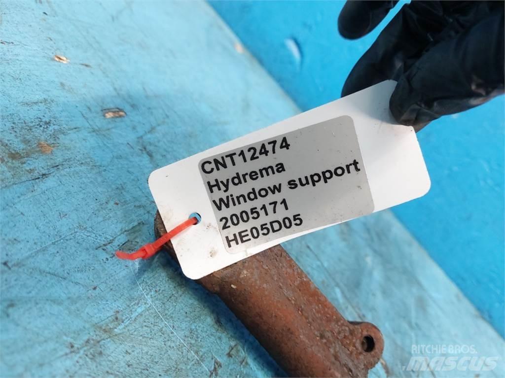Hydrema 906 캐빈 및 인테리어
