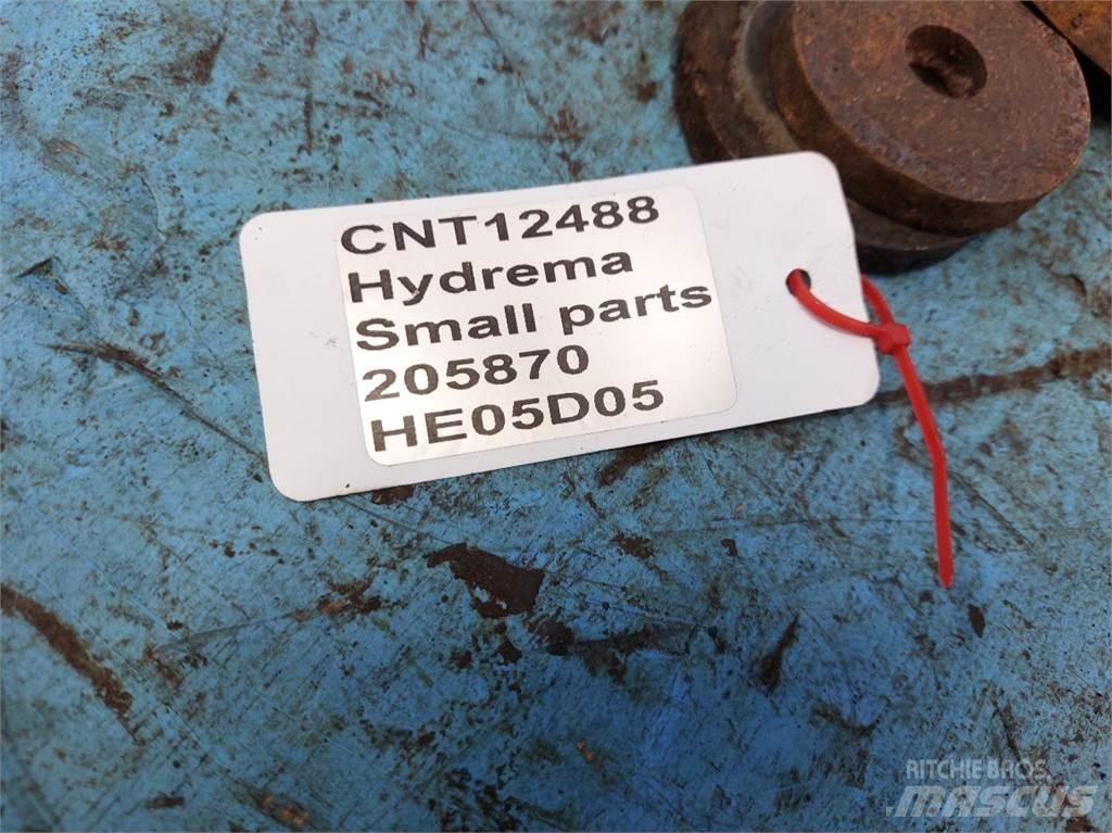 Hydrema 906 백호